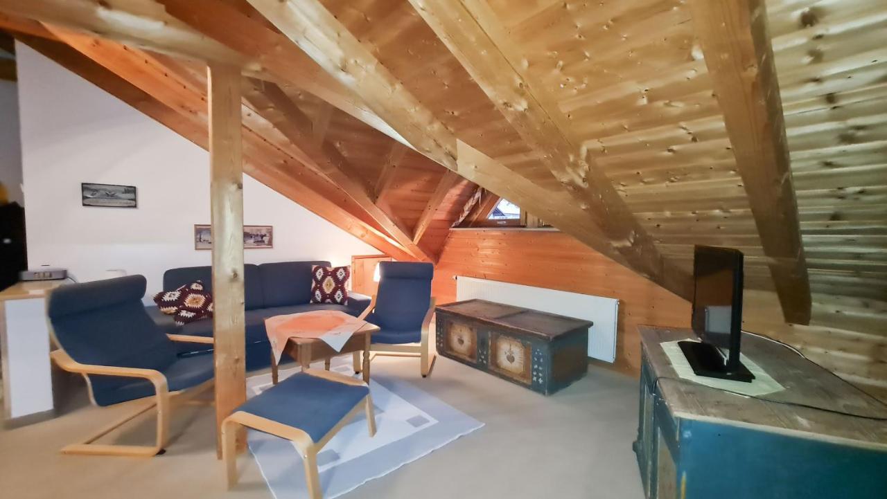 Lago Mio - Pension Am See - Bei Uns Verbringt Ihr Eine Wundervolle Zeit Direkt Am Wasser Worthsee Exterior photo